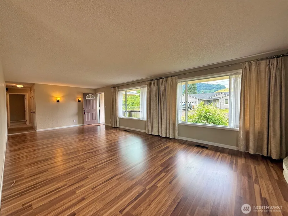301 Temple Avenue Morton, WA 98356