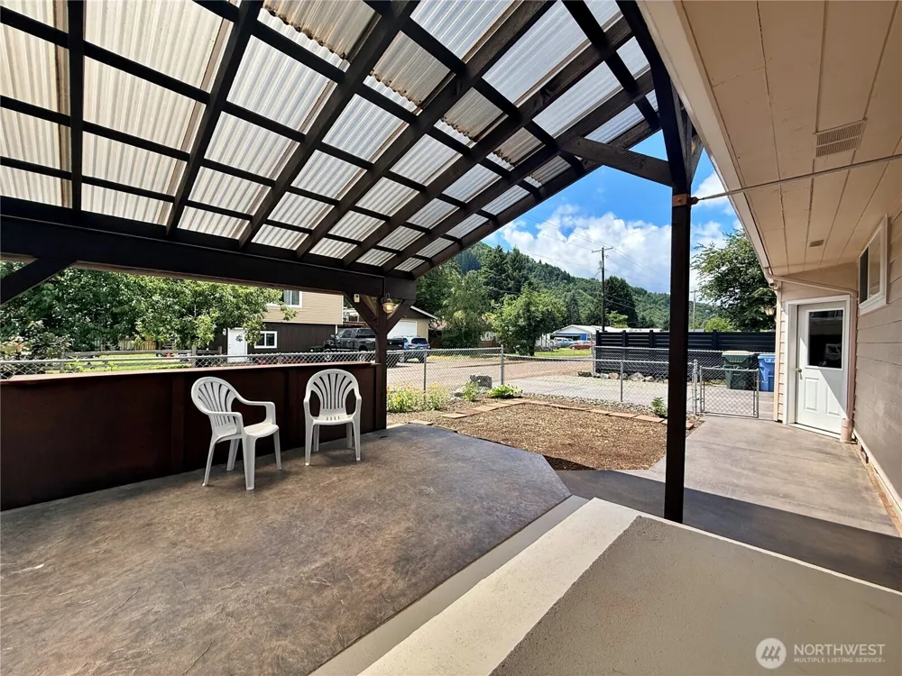 301 Temple Avenue Morton, WA 98356