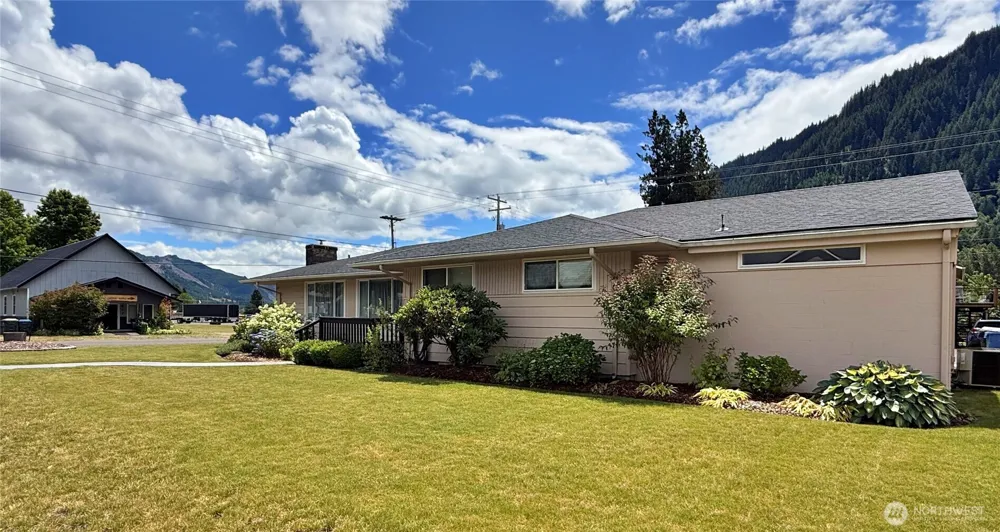301 Temple Avenue Morton, WA 98356