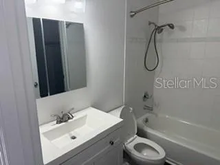 1134 RUE DES ROIS #1134 St Petersburg, FL 33707