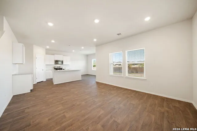 15638 Clove Spice Way Von Ormy, TX 78073
