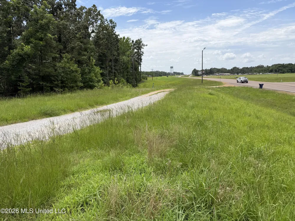 19576 Mississippi 6 Batesville, MS 38606