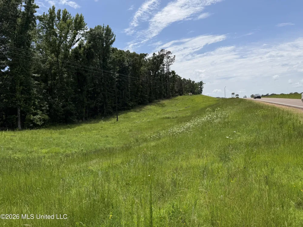 19576 Mississippi 6 Batesville, MS 38606