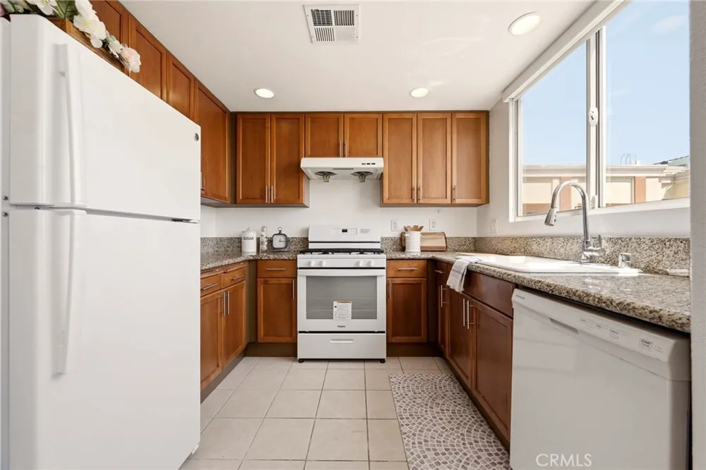 580 W Main Street #302 Alhambra, CA 91801