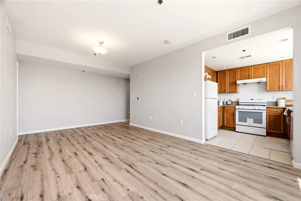 580 W Main Street #302 Alhambra, CA 91801