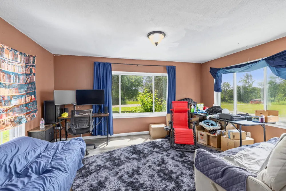 8938 Gibson Avenue Lake, MI 48632