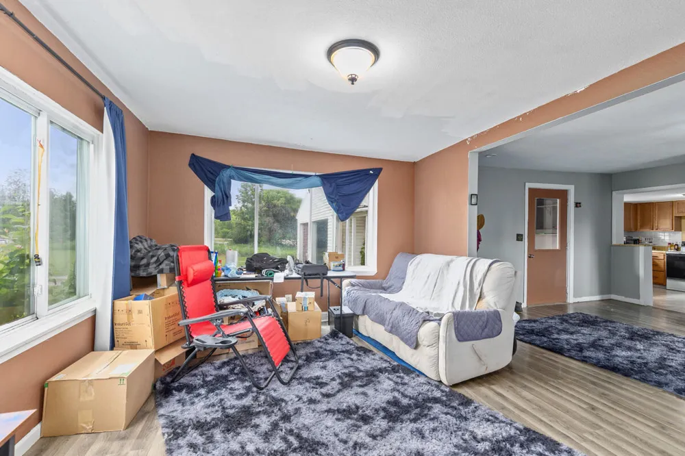8938 Gibson Avenue Lake, MI 48632
