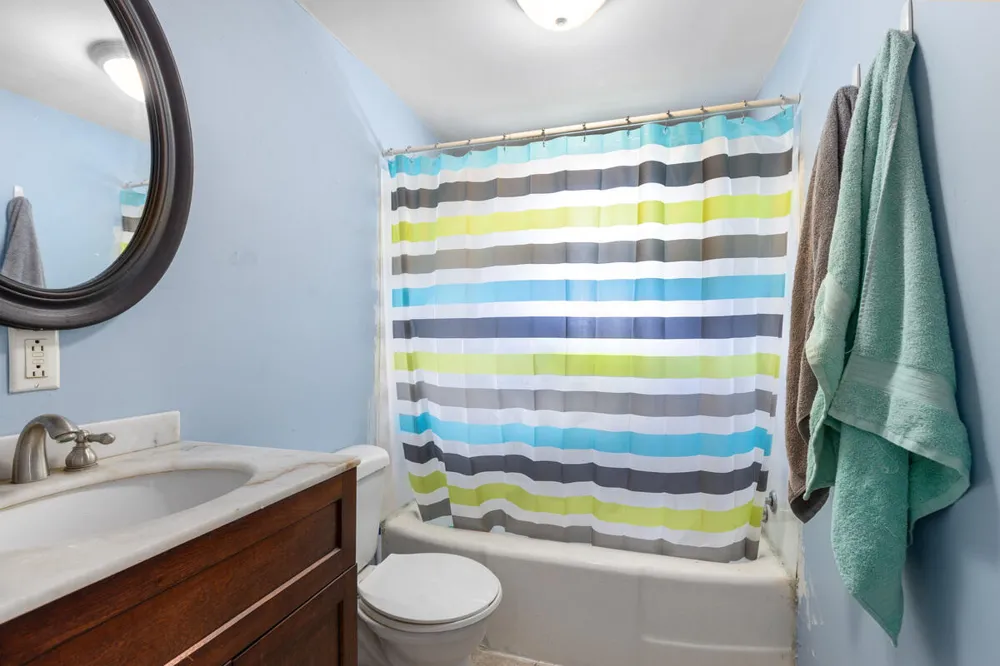 8938 Gibson Avenue Lake, MI 48632