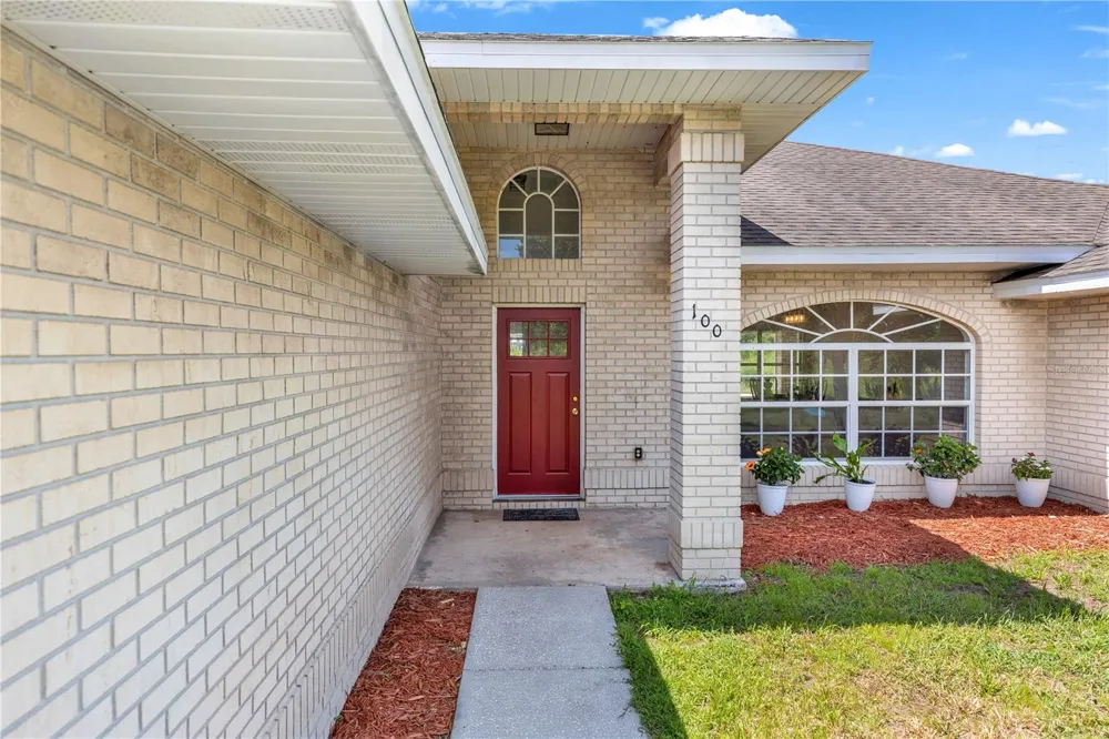 1005 WHISPRING CREEK WAY Osteen, FL 32764