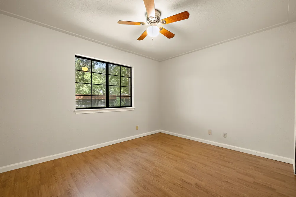 800 Timber Trail Cedar Park, TX 78613