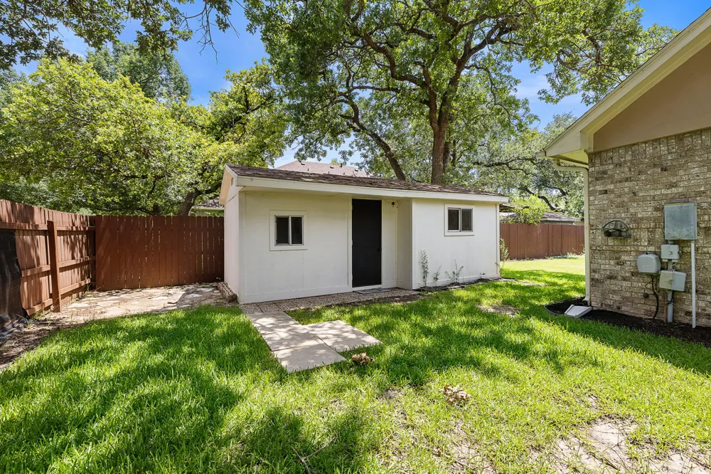 800 Timber Trail Cedar Park, TX 78613