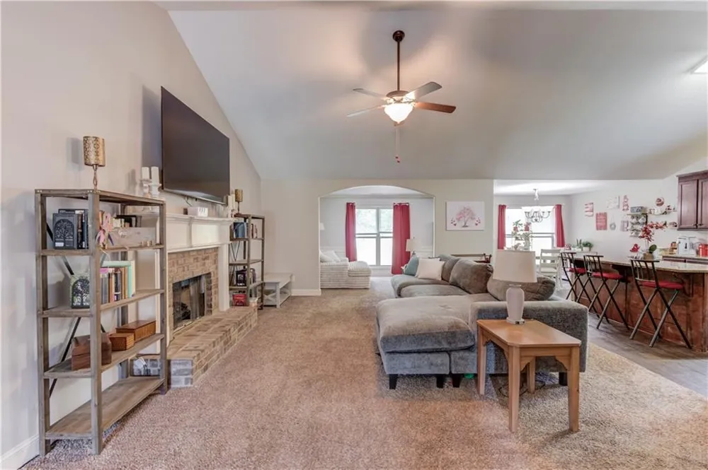 154 Rolling Oaks Lane Colbert, GA 30628