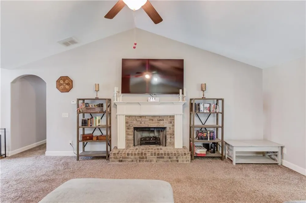 154 Rolling Oaks Lane Colbert, GA 30628