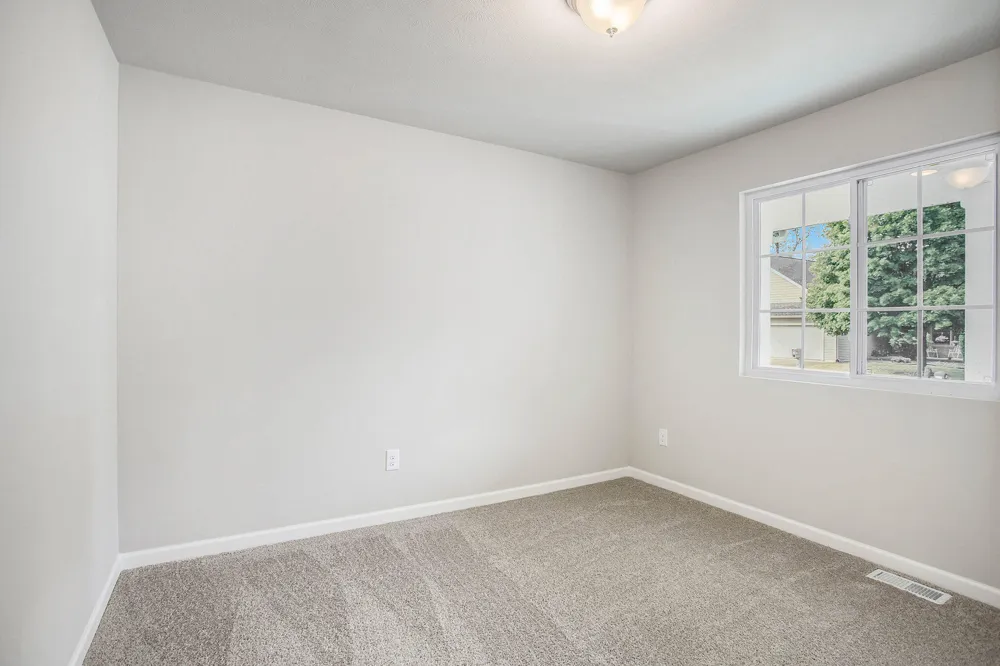 497 Mckinley Court Three Rivers, MI 49093