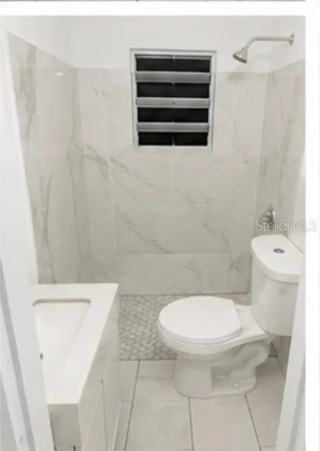 122 BADE PEREZ ST. Guayama, PR 00784