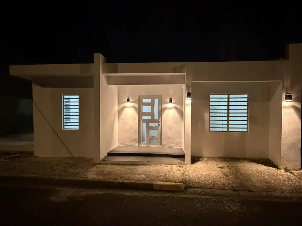 122 BADE PEREZ ST. Guayama, PR 00784
