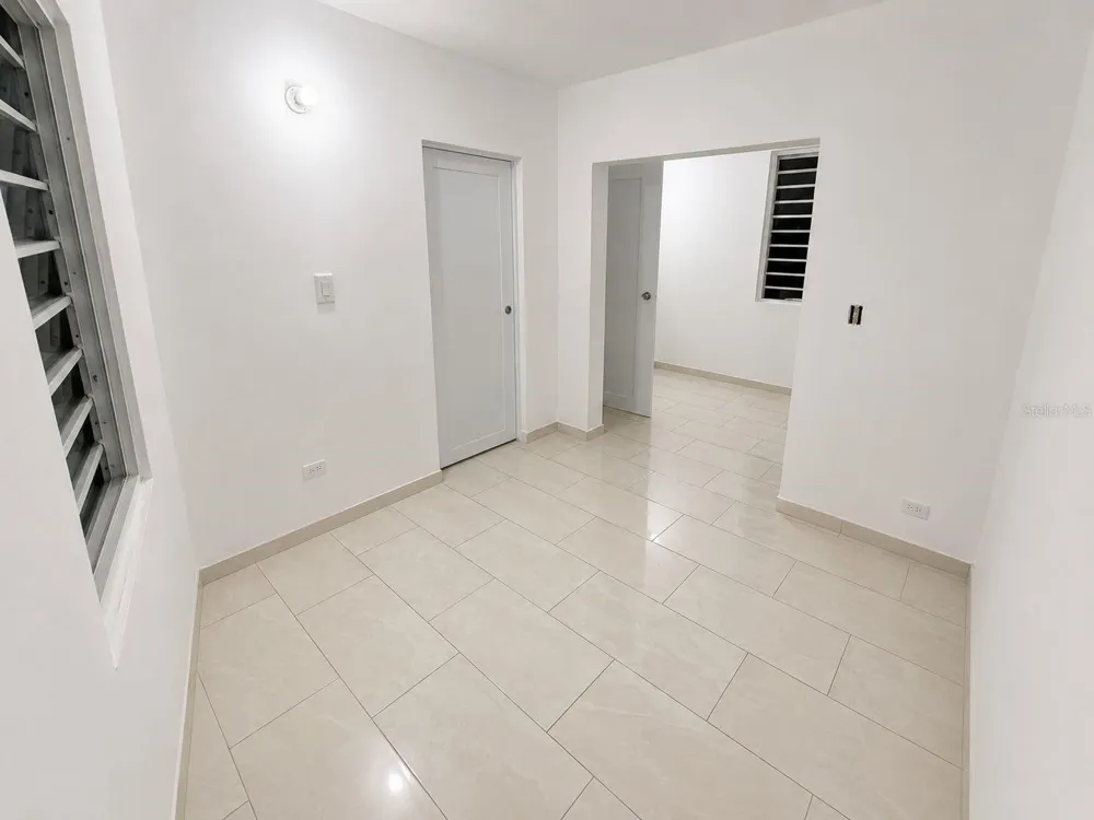 122 BADE PEREZ ST. Guayama, PR 00784