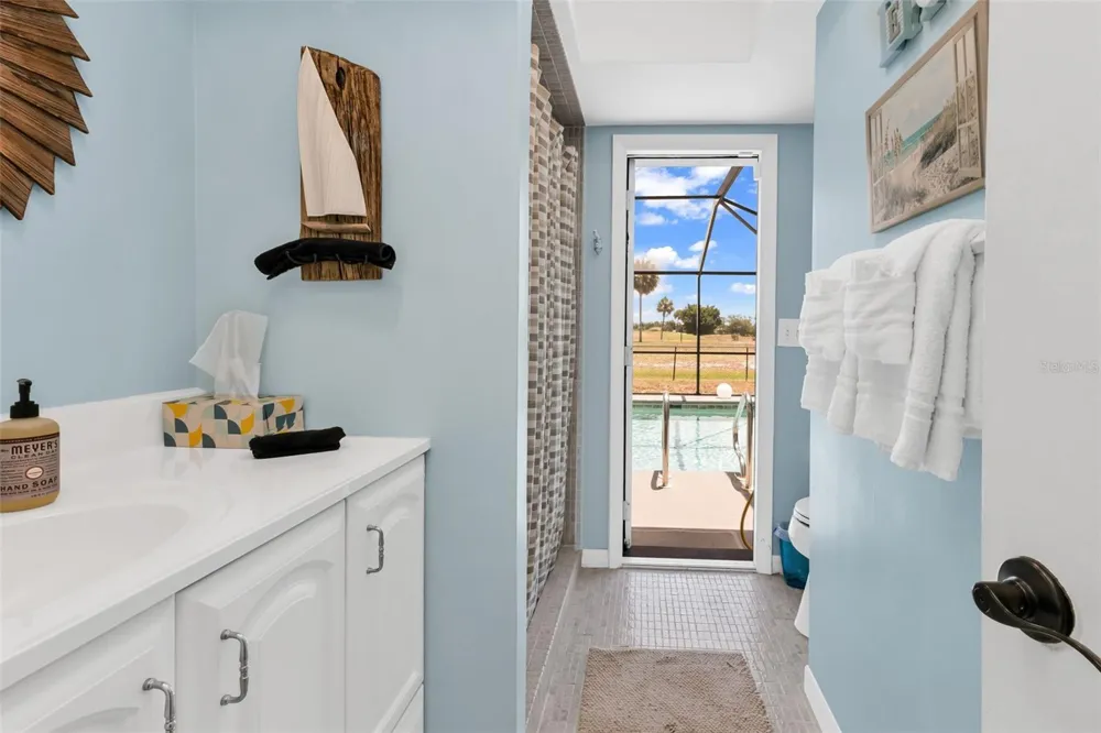 82 ROTONDA CIRCLE Rotonda West, FL 33947