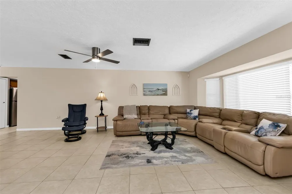 82 ROTONDA CIRCLE Rotonda West, FL 33947