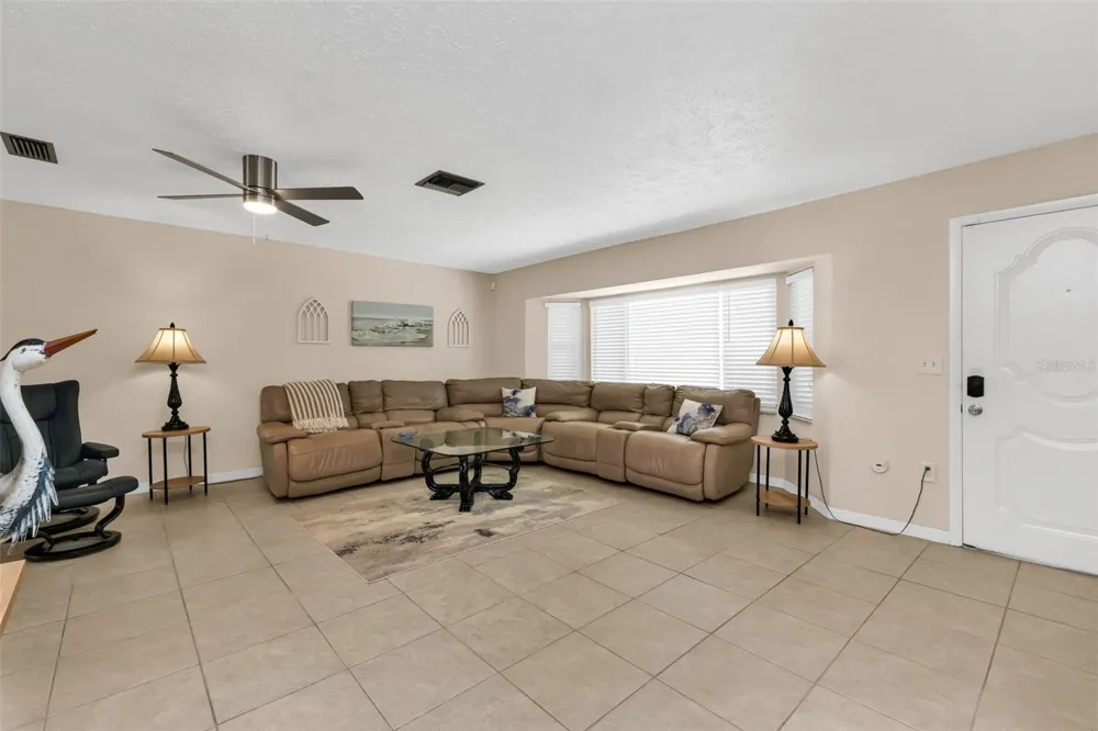 82 ROTONDA CIRCLE Rotonda West, FL 33947