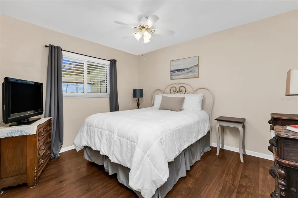 82 ROTONDA CIRCLE Rotonda West, FL 33947