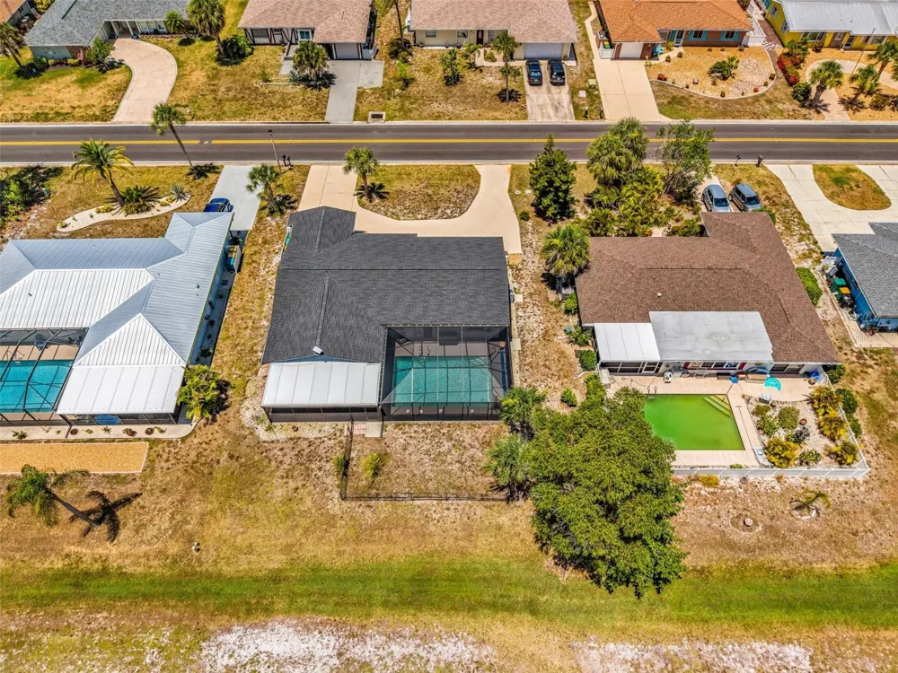 82 ROTONDA CIRCLE Rotonda West, FL 33947