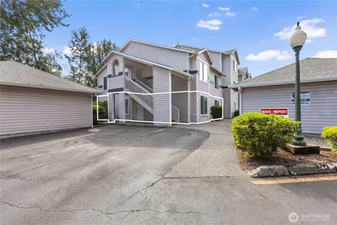 11518 12th Avenue W #D101