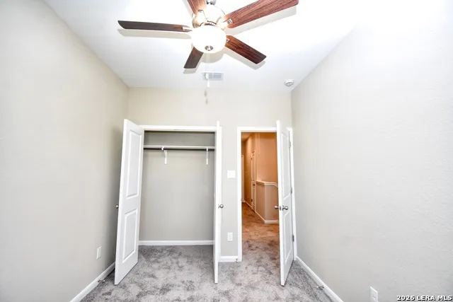 6219 OAKLAND RDG Unit 101 San Antonio, TX 78238