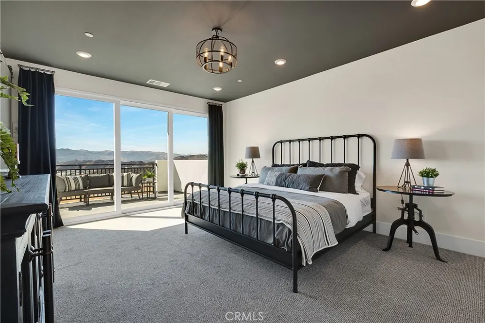 29907 Vintage Court Castaic, CA 91384