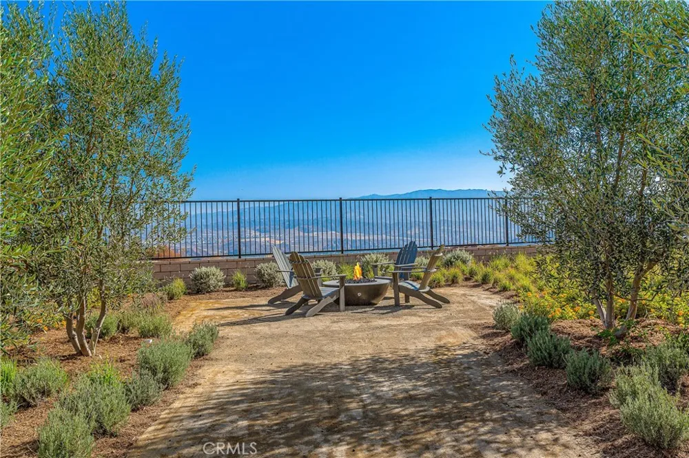 28422 Old Springs Road Castaic, CA 91384