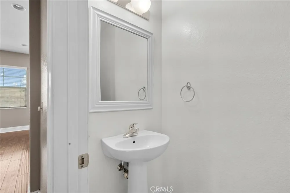 34041 Lily Road Yucaipa, CA 92399