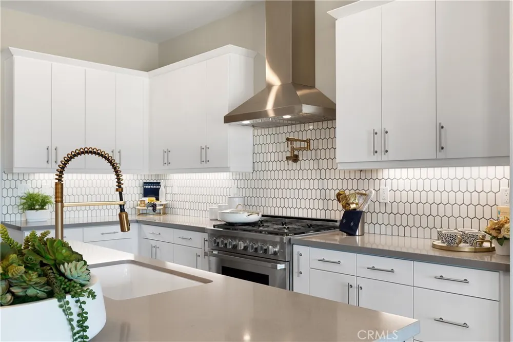 28426 Old Springs Road Castaic, CA 91384
