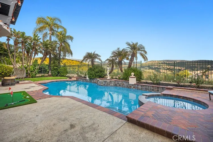 6 Sawmill Trabuco Canyon, CA 92679