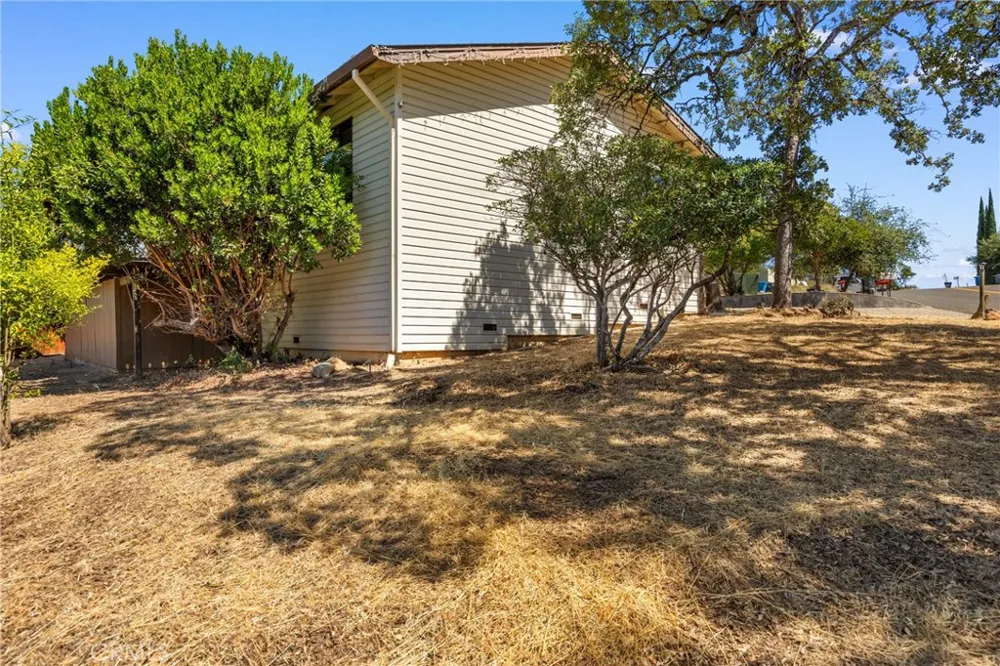 158 Apache Circle Oroville, CA 95966