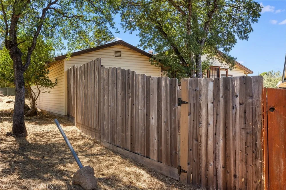 158 Apache Circle Oroville, CA 95966