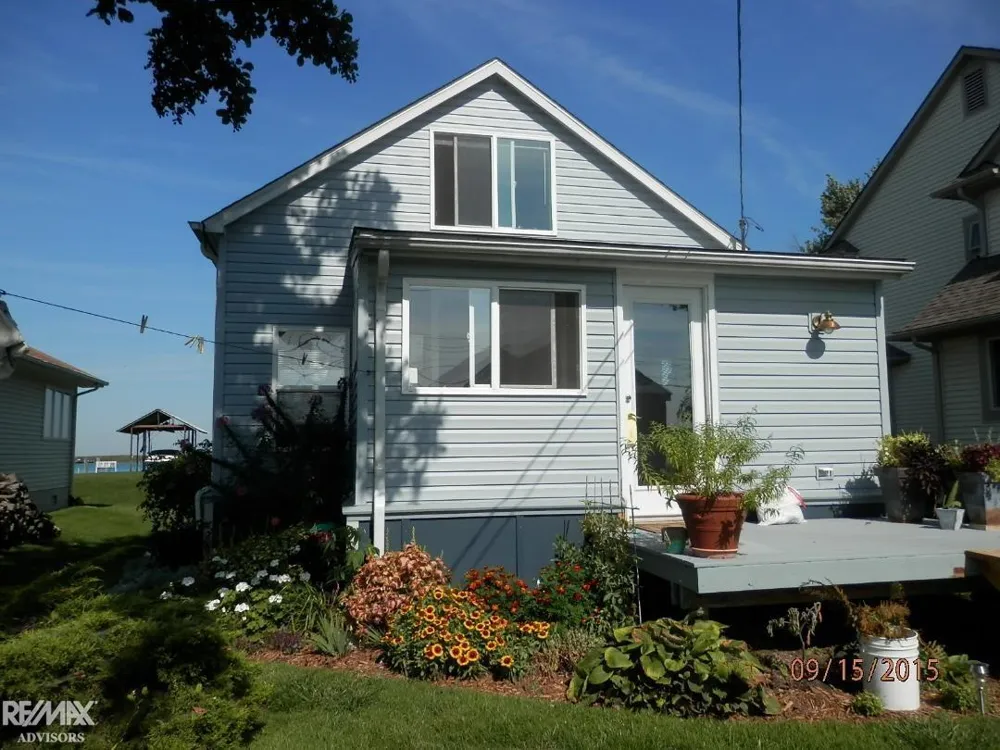 8292 Middle Channel Drive Clay Township, MI 48028
