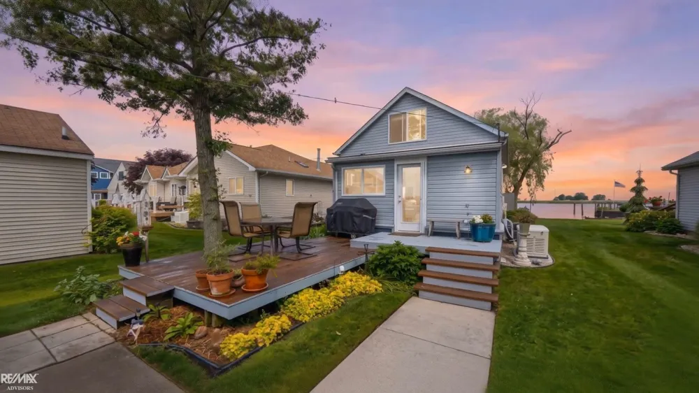8292 Middle Channel Drive Clay Township, MI 48028