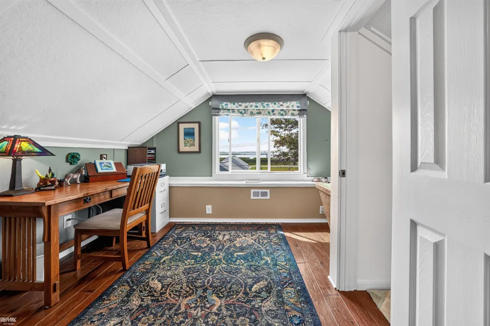 8292 Middle Channel Drive Clay Township, MI 48028