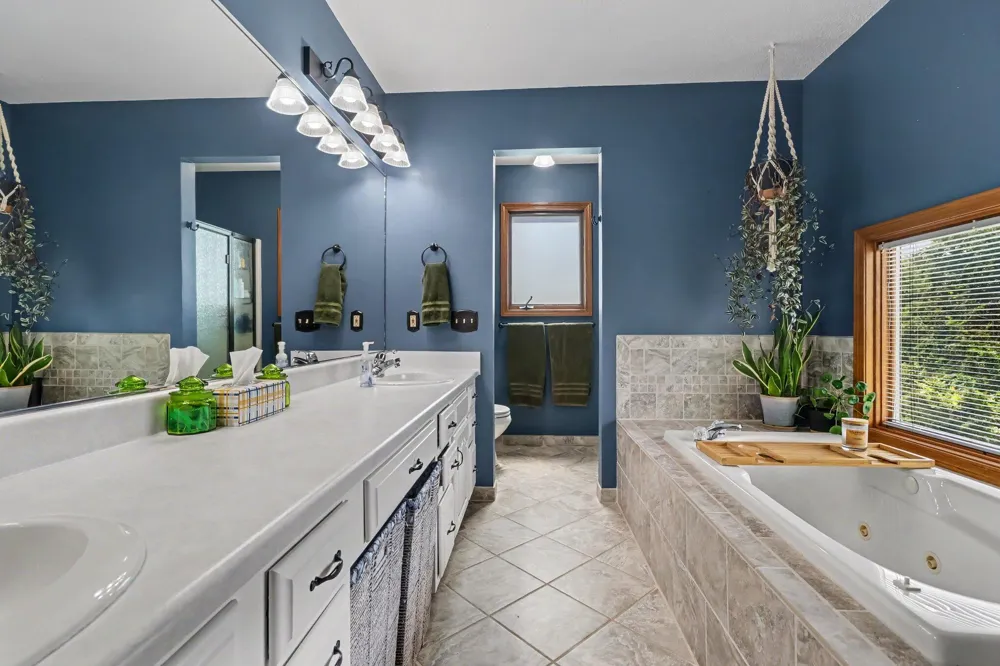 2685 Hunters Point Comstock Charter Township, MI 49048