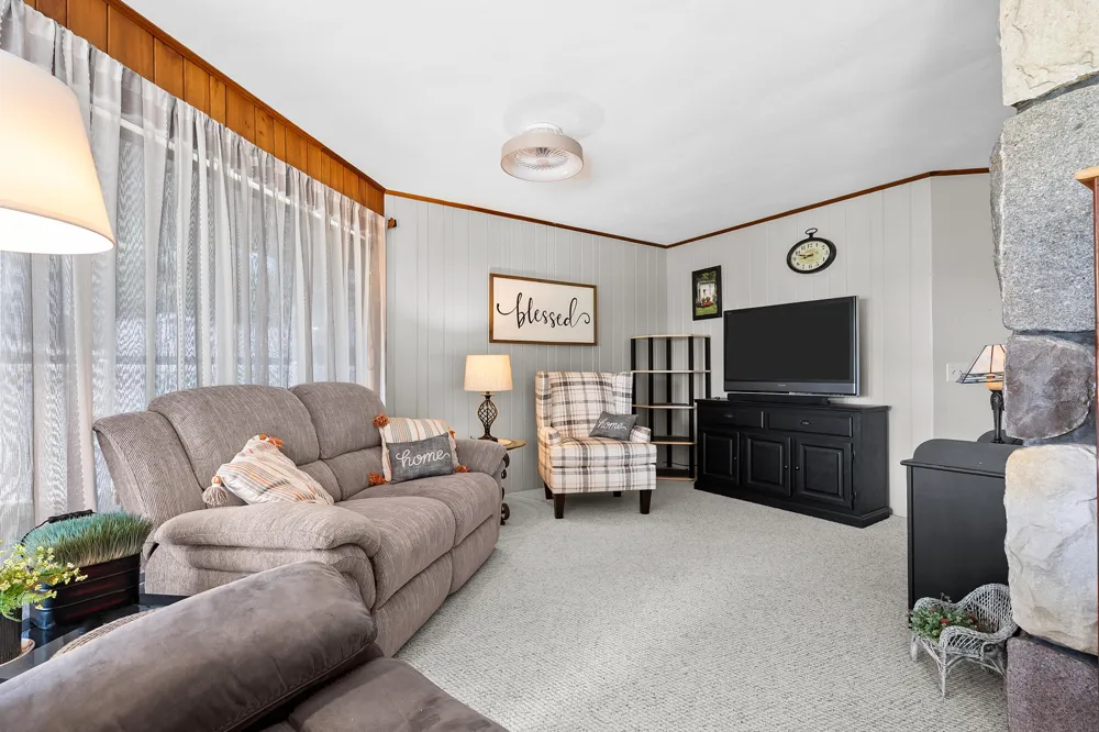 2282 Parker Drive Yankee Springs Township, MI 49348