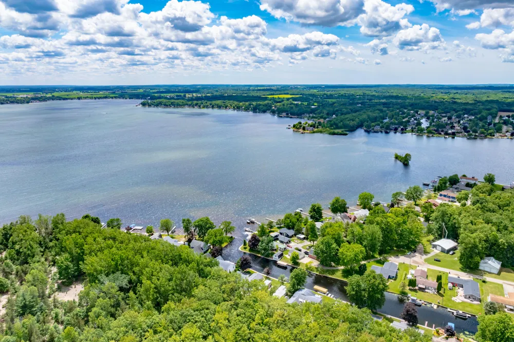 2282 Parker Drive Yankee Springs Township, MI 49348