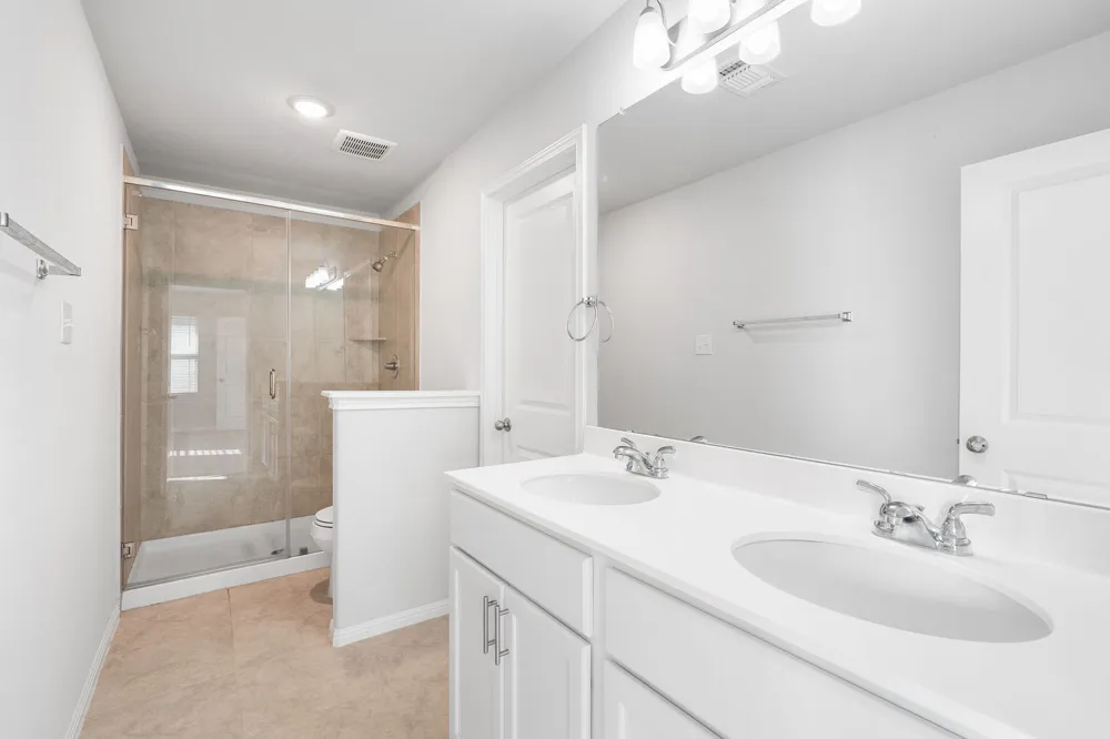 195 White Horses Drive Kyle, TX 78640