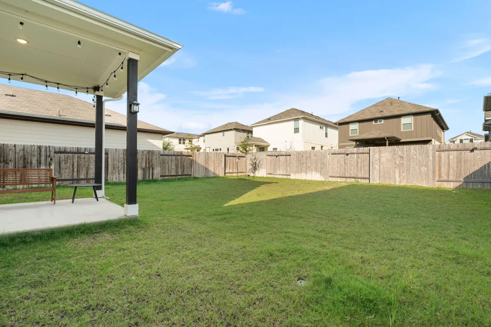 195 White Horses Drive Kyle, TX 78640