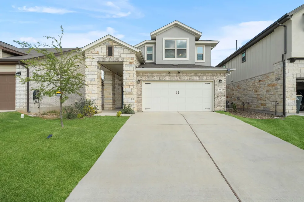 195 White Horses Drive Kyle, TX 78640