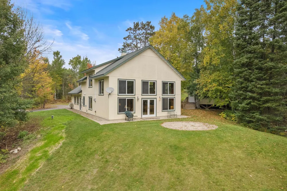 3300 Breezy Point Road Tower, MN 55790