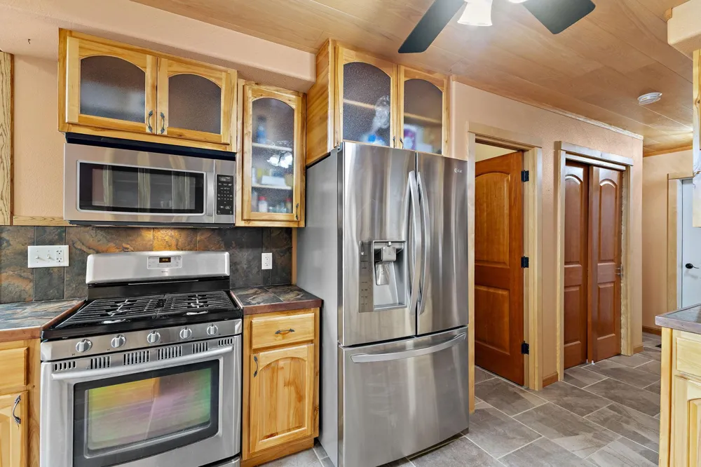 3300 Breezy Point Road Tower, MN 55790