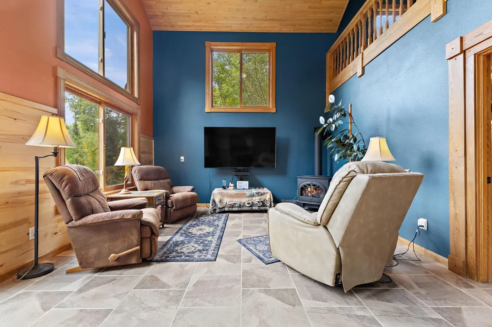 3300 Breezy Point Road Tower, MN 55790