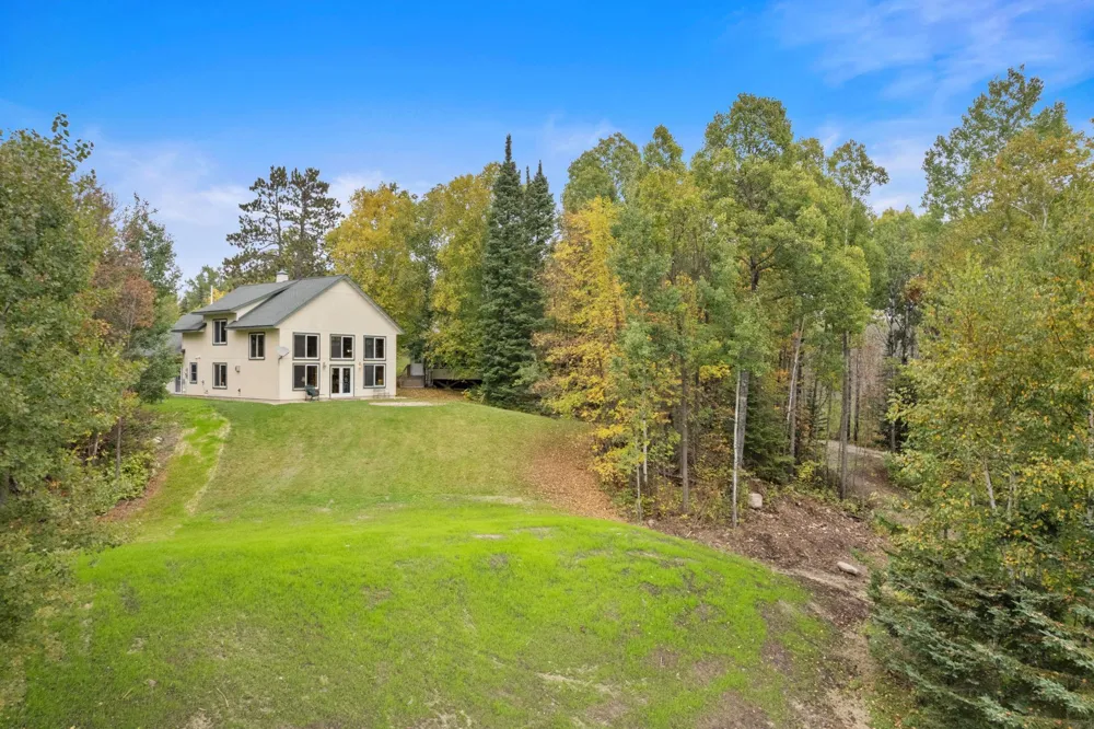 3300 Breezy Point Road Tower, MN 55790