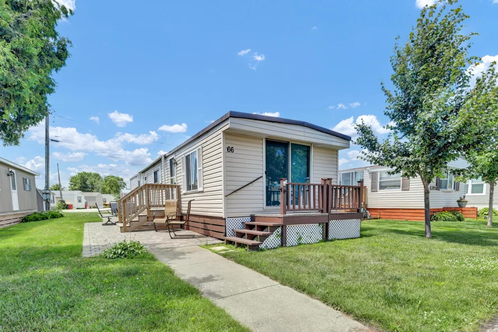 201 S Franklin Street ##66 Lake City, MN 55041
