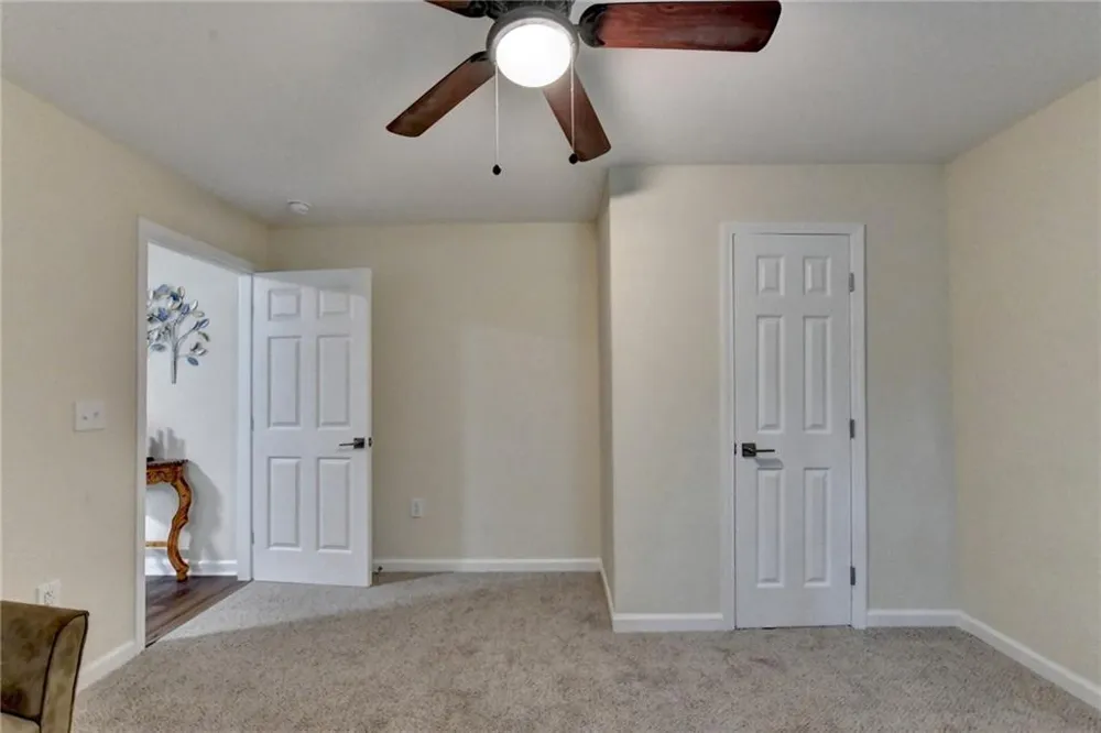 3260 Wood Springs Trace Lilburn, GA 30047